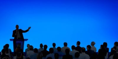 Nghệ thuật quyến rũ khán giả trong thuyết trình - Phạm Đông Âu